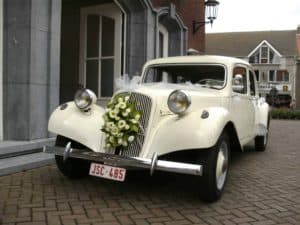Citroën Traction Avant wit trouwauto ceremoniewagen bruidsswagen